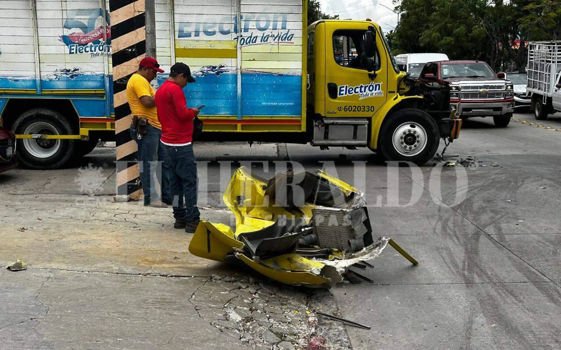 camion con golpe